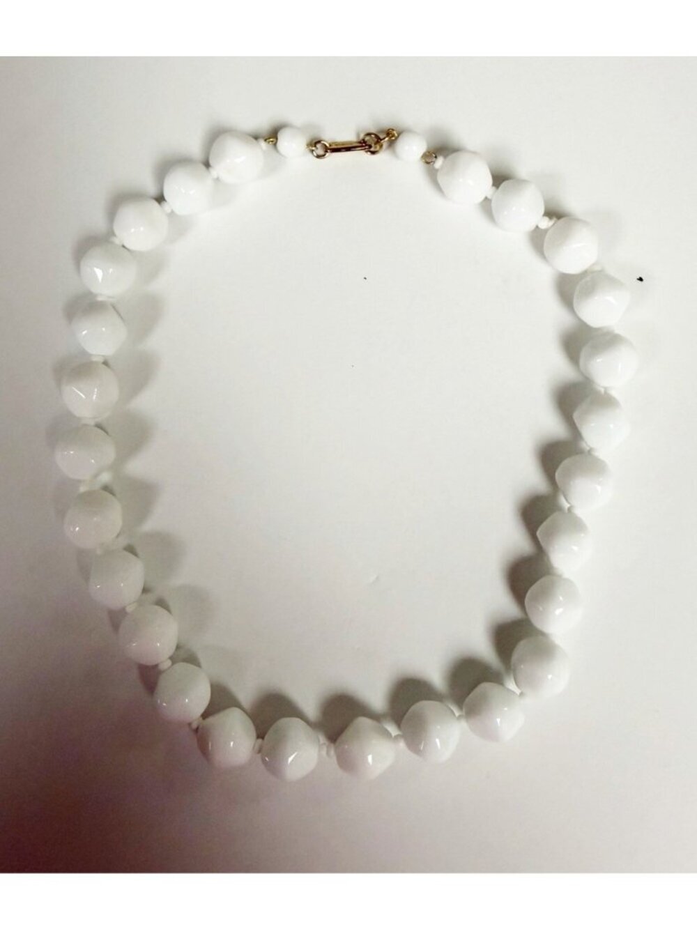VTG Carol Dauplaise White Milk Glass Beaded Necklace